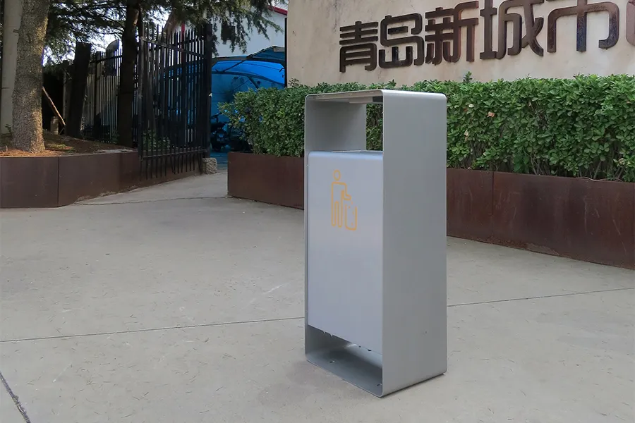 铁艺垃圾桶,户外垃圾箱,户外垃圾桶报价,成品垃圾桶,垃圾桶生产厂家