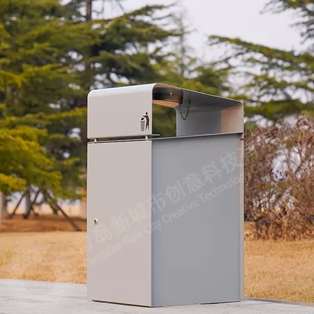 户外垃圾桶
