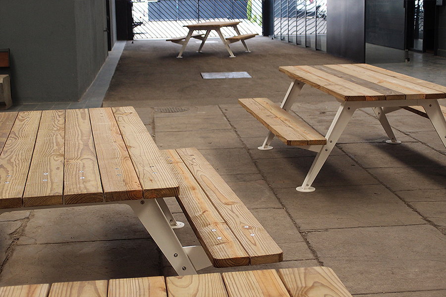 户外桌椅组合,实木桌凳,休闲组合桌椅