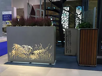 绿树花箱