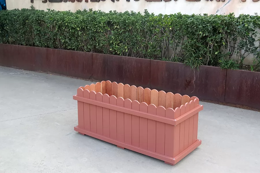 防腐木花箱,户外组合花箱,户外花箱定制厂家